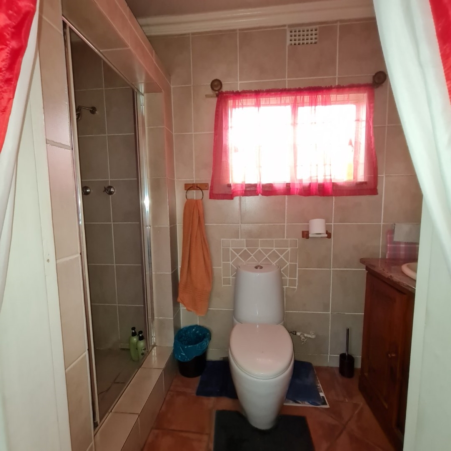 6 Bedroom Property for Sale in Sasolburg Free State